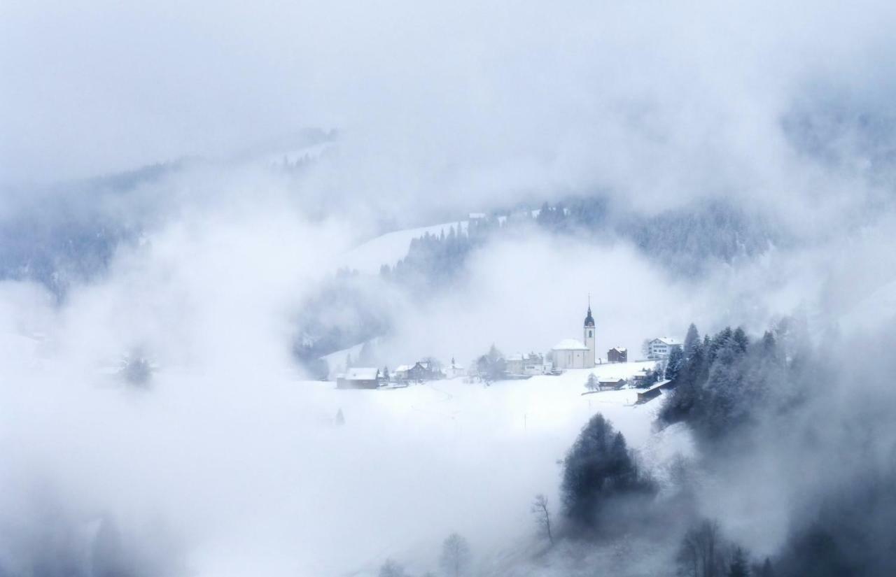 Апартаменты Hueslermatte 1 Oberiberg Экстерьер фото